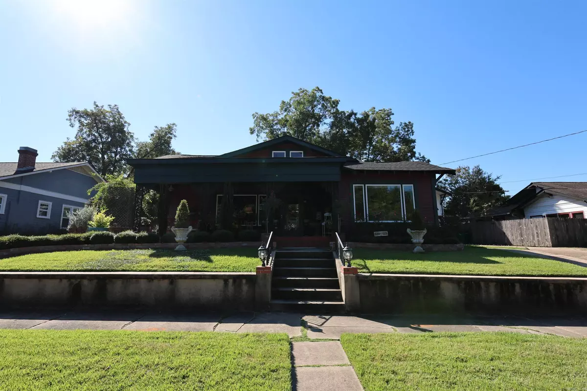 El Dorado, AR 71730,403 E Church St Street