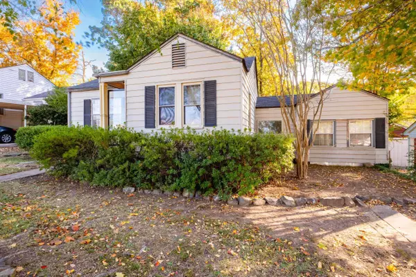 2205 W Road, Little Rock, AR 72207