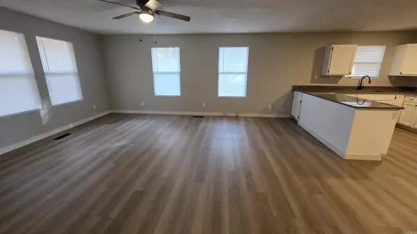 Little Rock, AR 72204,2706 Longcoy Street