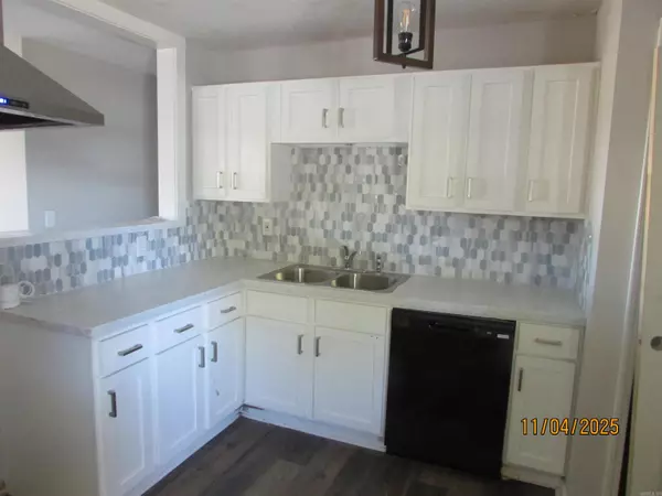 Cabot, AR 72023,204 N 5th