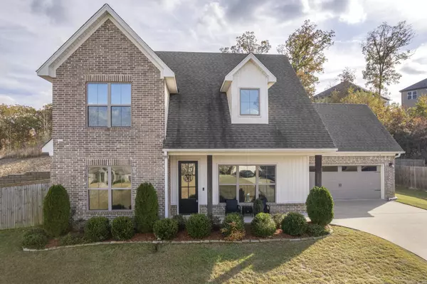 18715 Lochridge Drive, Little Rock, AR 72210