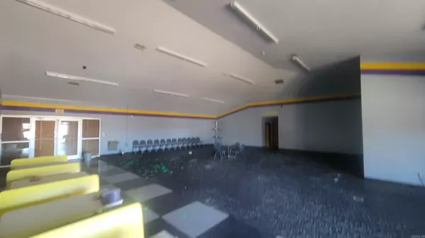 Mountain Home, AR 72653,4818 Hwy 62 W