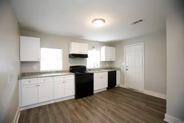 North Little Rock, AR 72117,514 Pollock Street