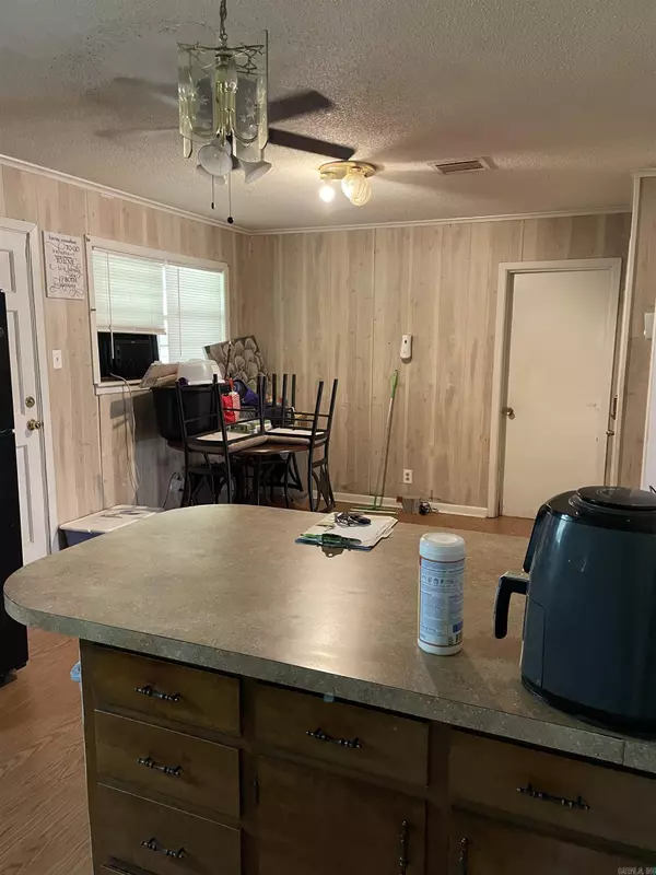 Crossett, AR 71635,1708 Parkway Drive