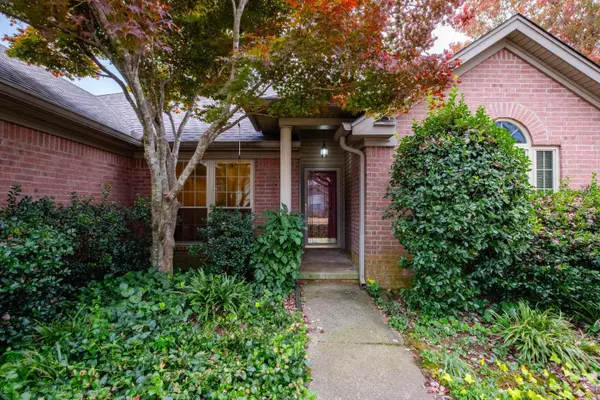 Little Rock, AR 72211,17 Cherry Laurel Court