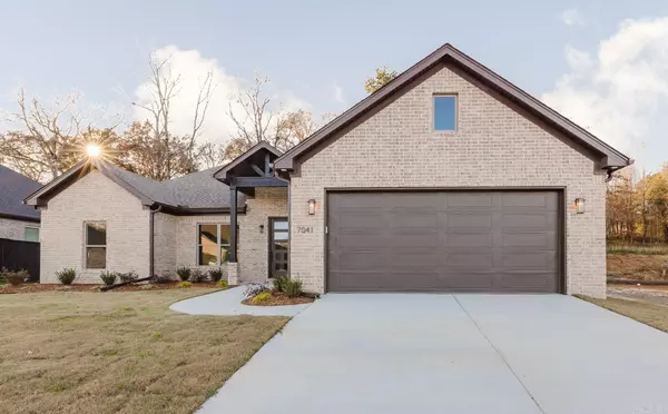 Alexander, AR 72002,7041 Cold Creek Drive