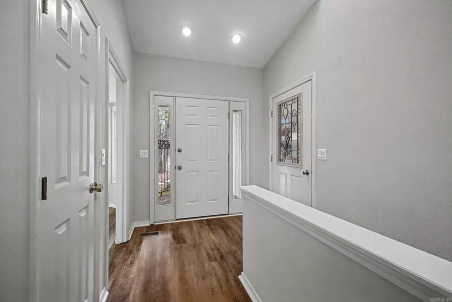 11 Emanuel Lane, Hot Springs Village, AR 71909