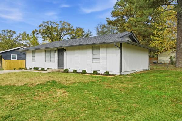 102 Squire Court, Hot Springs National Park, AR 71913