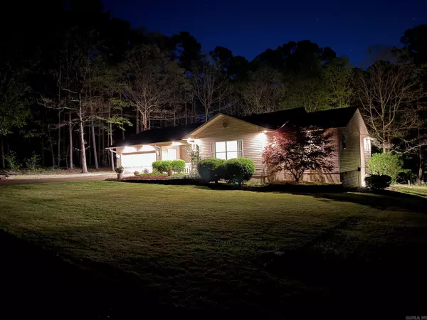 8 CARINENA LANE, Hot Springs Village, AR 71909
