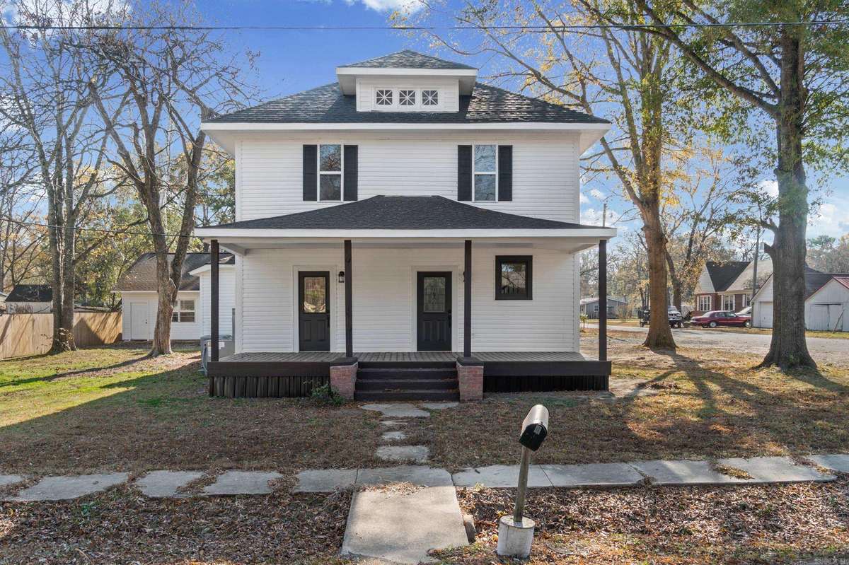 Judsonia, AR 72081,408 Monroe St.