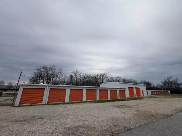 693 Ash Flat Drive, Ash Flat, AR 72513