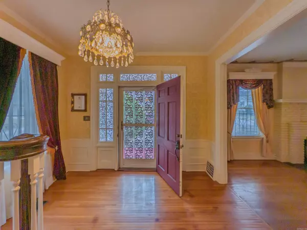 Little Rock, AR 72205,400 Fairfax Dr