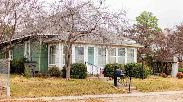 Paragould, AR 72450,Address not disclosed