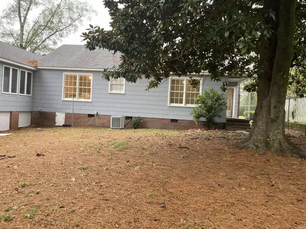 Camden, AR 71701,143 S Cleveland Avenue