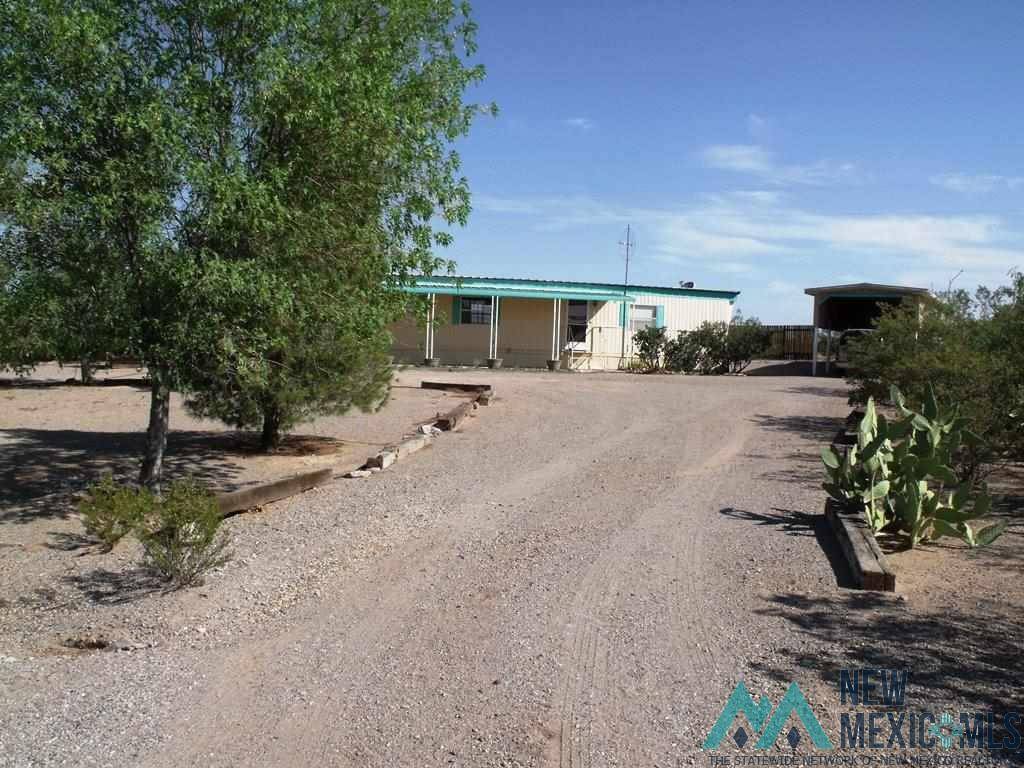 27 Desertaire Rd, Elephant Butte, NM 87935