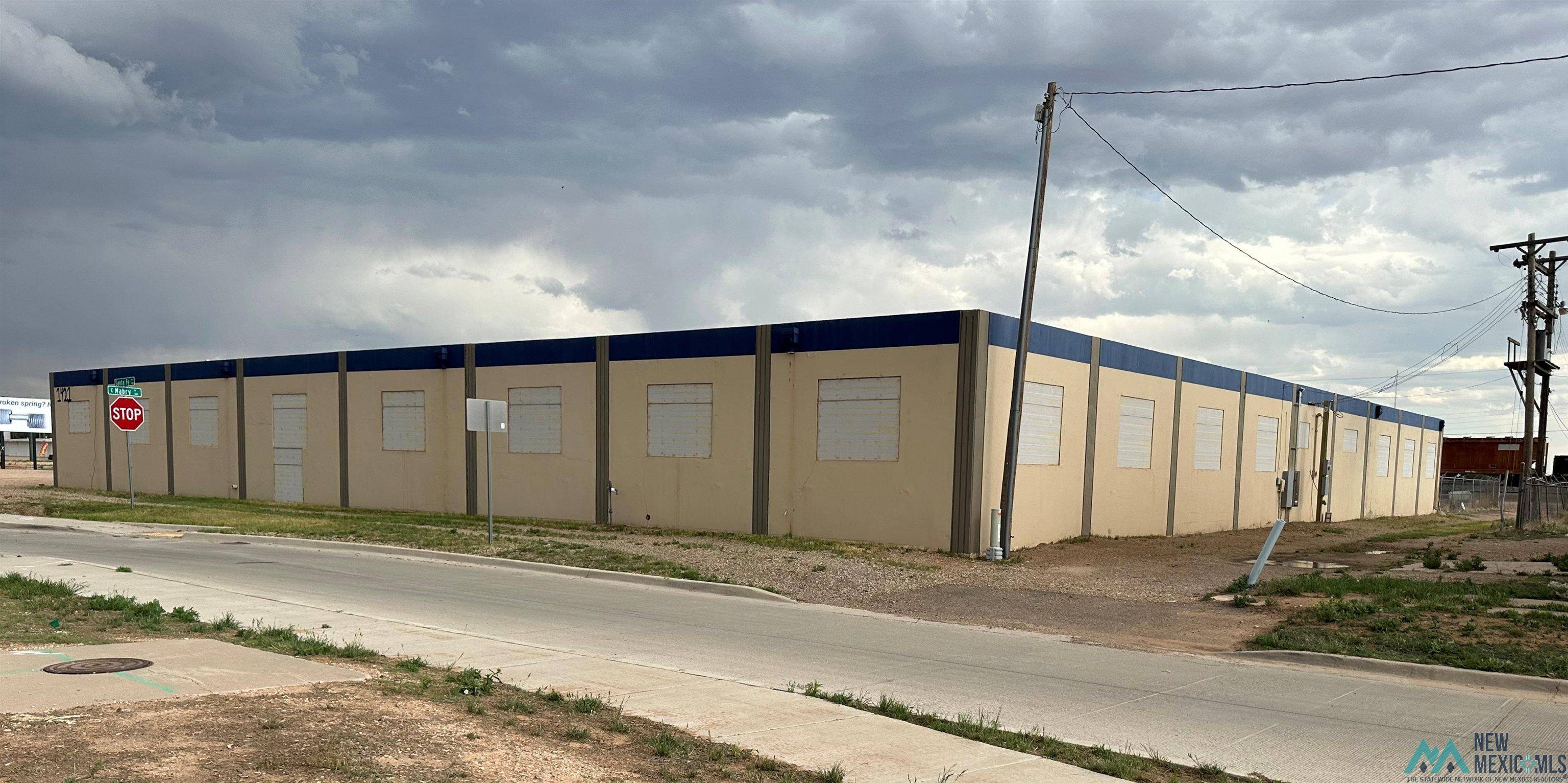 1421 Mabry Drive, Clovis, NM 88101
