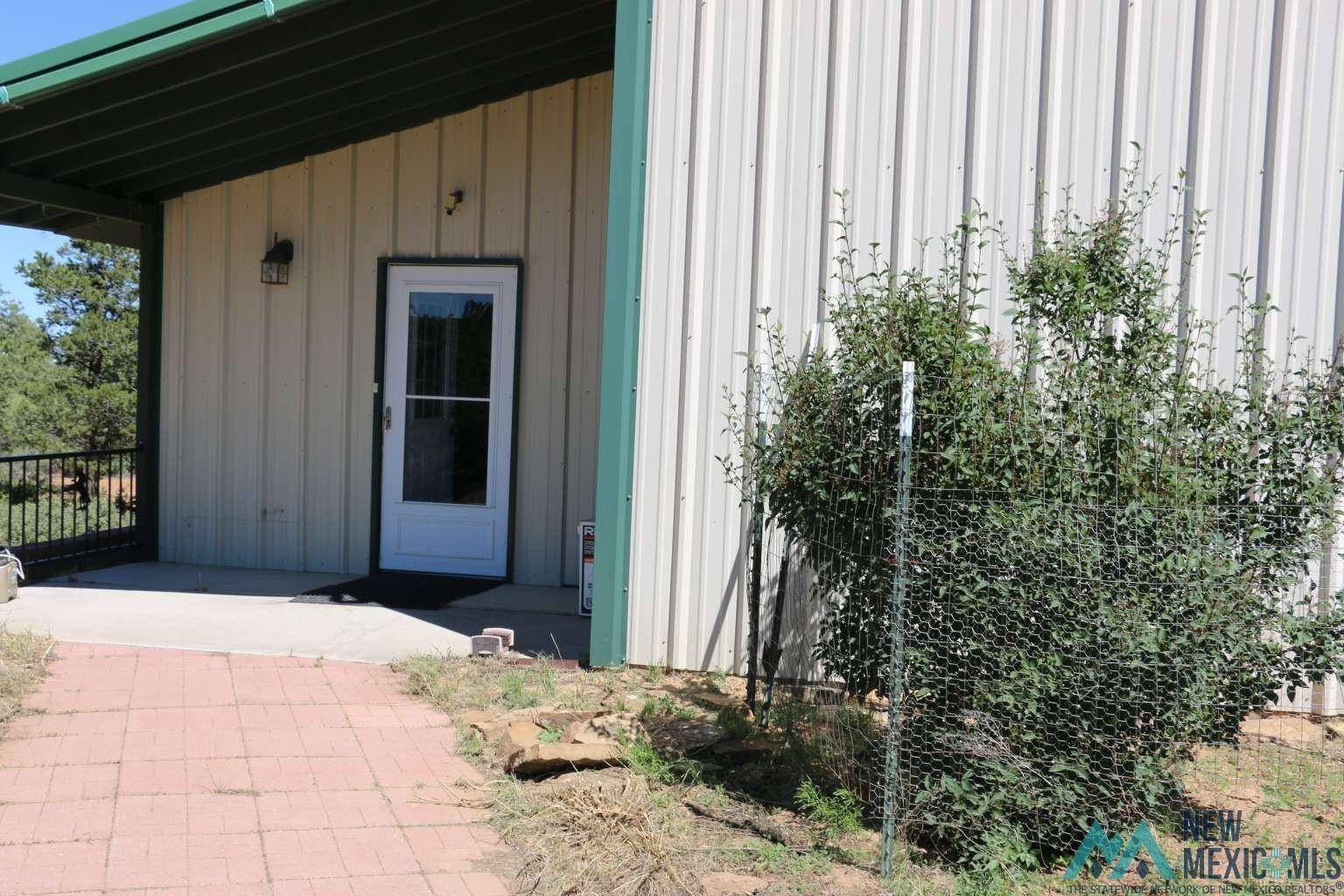 32 Dan Gatlin Lane, Pie Town, NM 87827