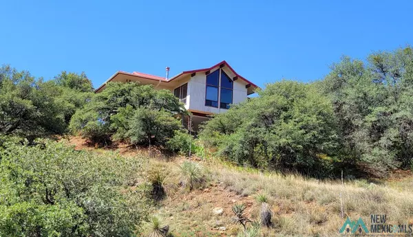 821 BROKEN ARROW Drive, Silver City, NM 88061