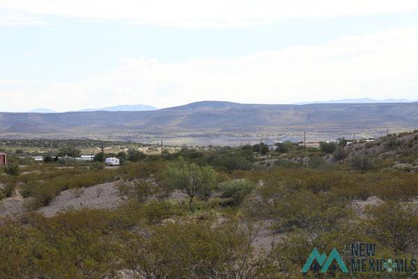 000 Mustang Road, Elephant Butte, NM 87935