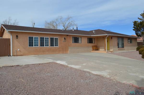 1608 MONTEREY Drive, Gallup, NM 87301