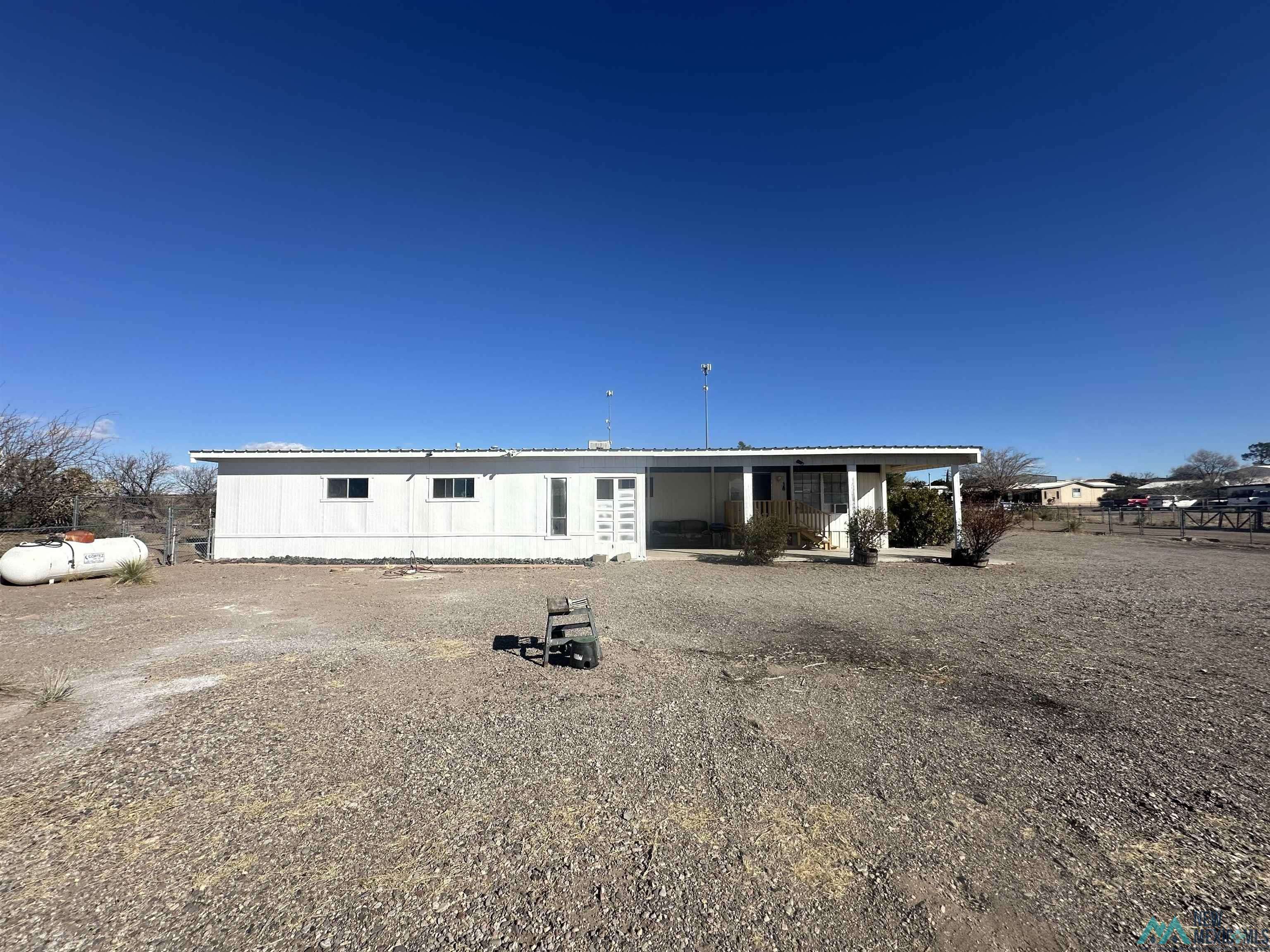 312 Ocotillo Drive, Elephant Butte, NM 87935