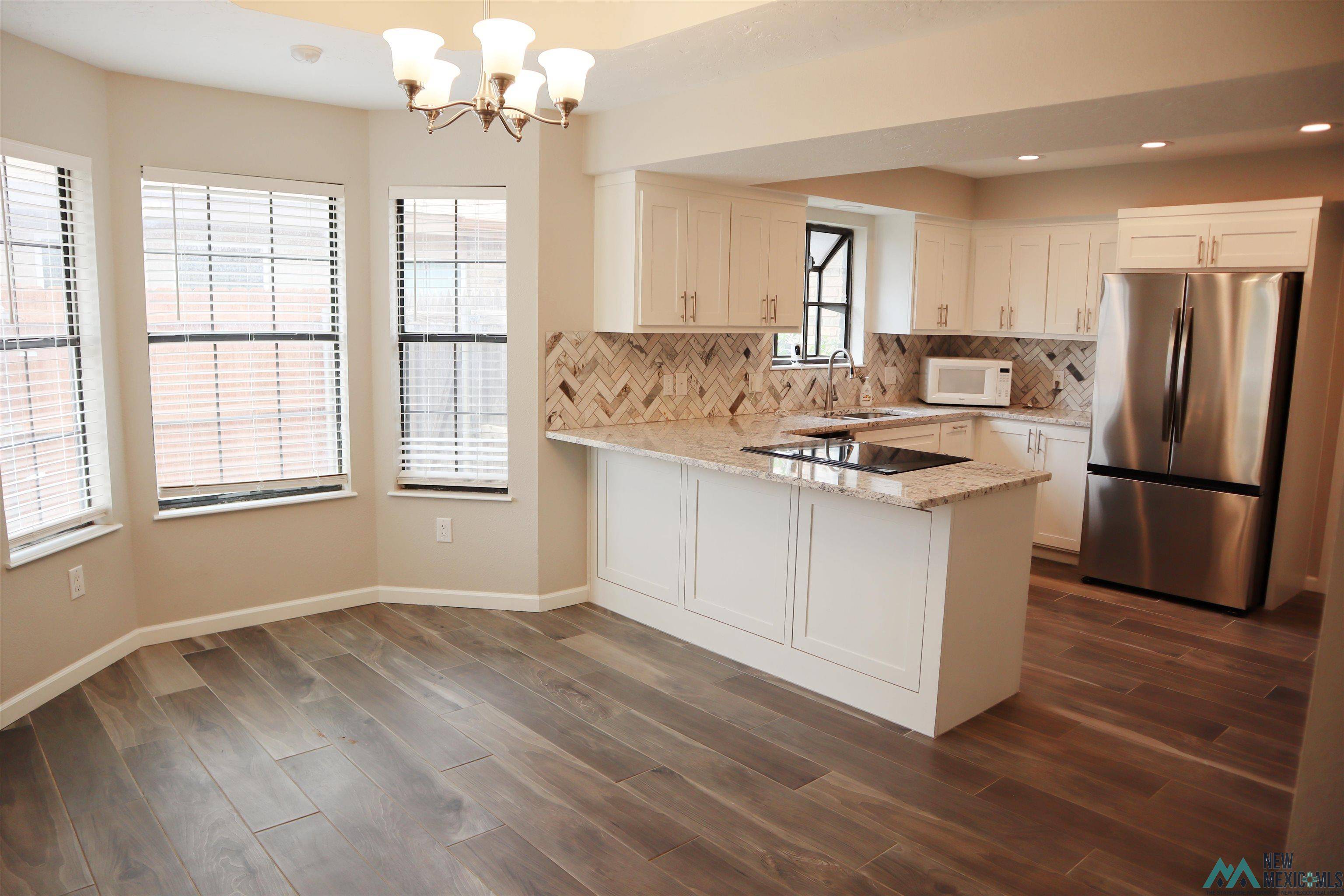 2213 Country Meadows Drive, Clovis, NM 88101