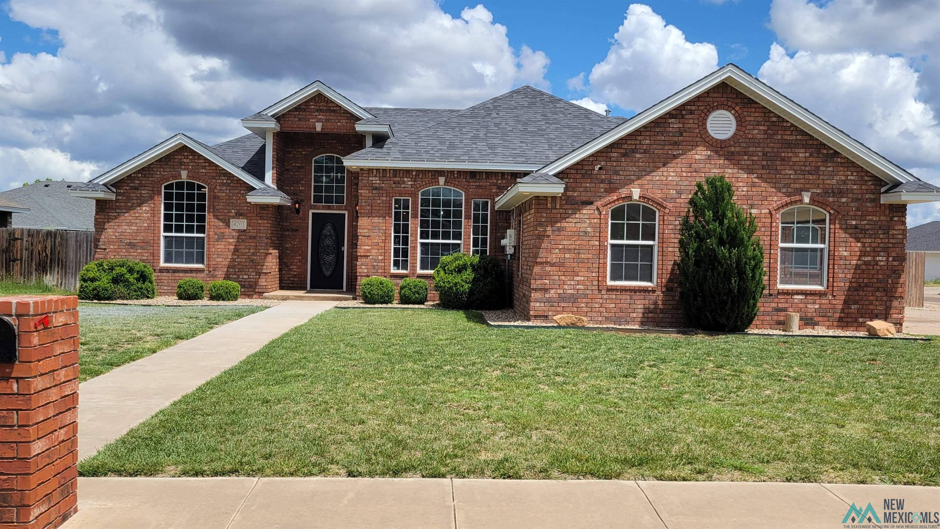 4201 Sandstone Drive, Clovis, NM 88101
