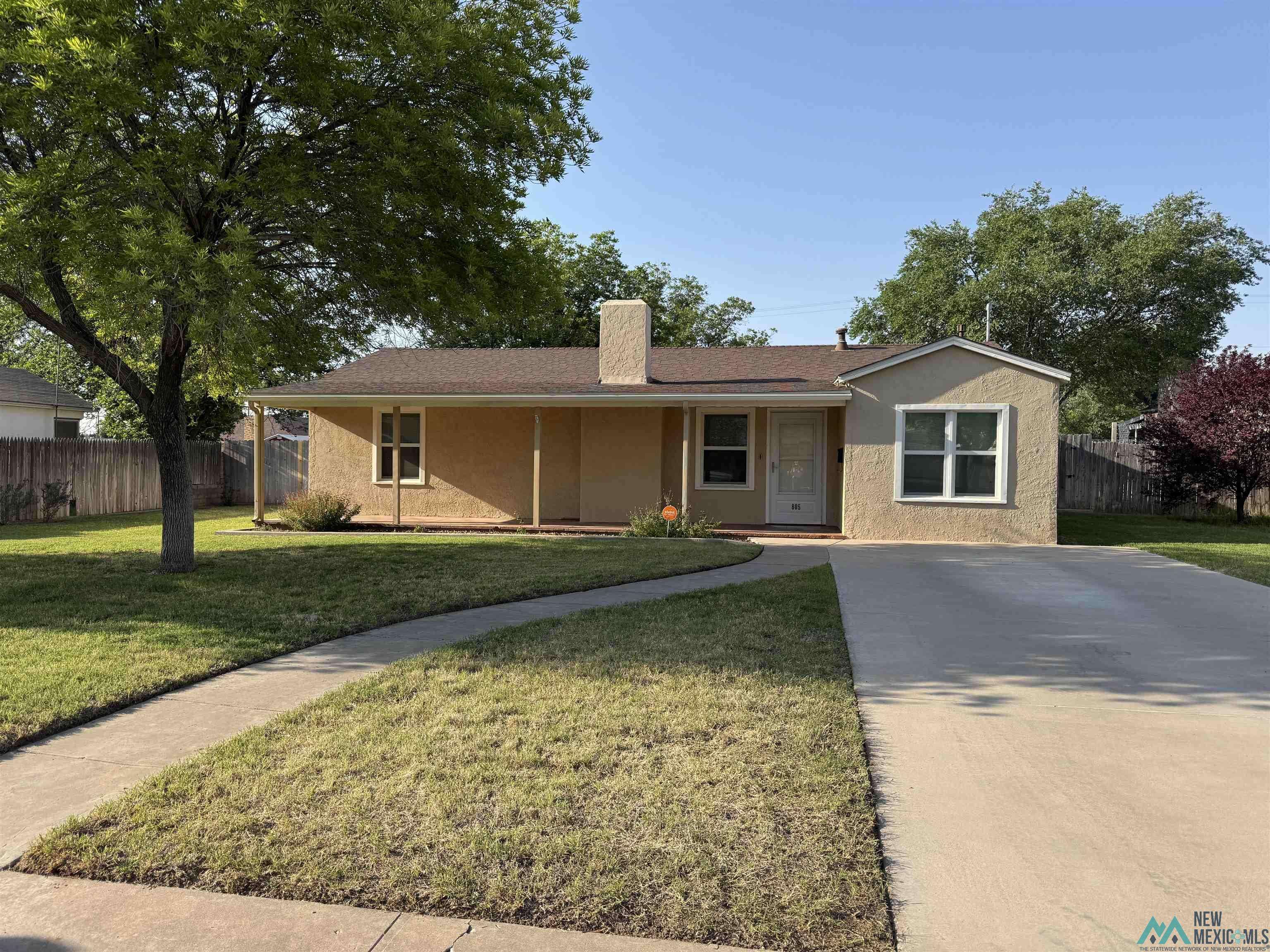 805 W Centre Avenue, Artesia, NM 88210