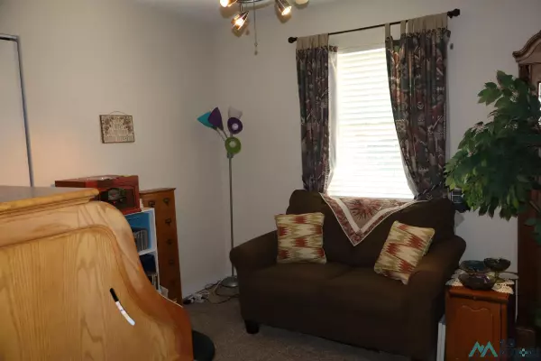 Deming, NM 88030,1102 S Saddler Street