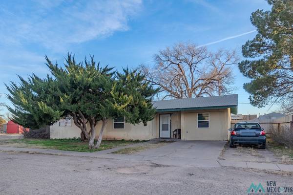 601 W 17th Lane, Portales, NM 88130
