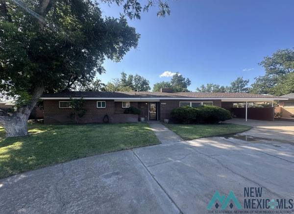 827 N Pinon Drive, Hobbs, NM 88240