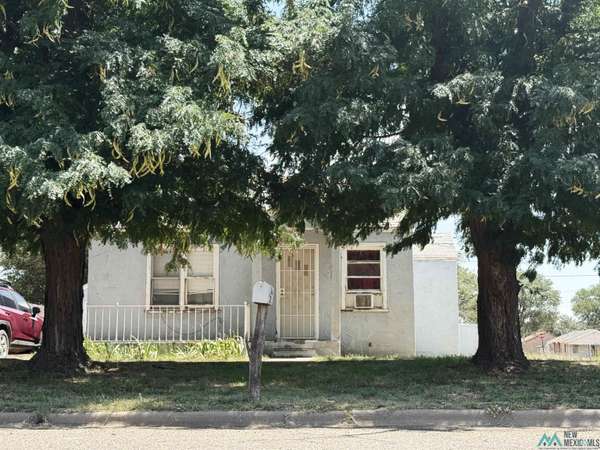 1301 Hinkle Street, Clovis, NM 88101