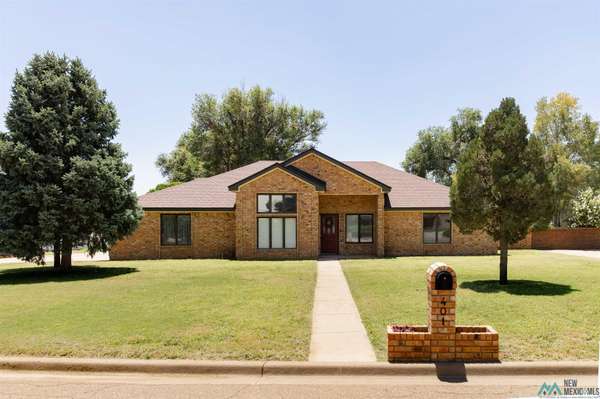 401 Diamondhead Drive, Clovis, NM 88101