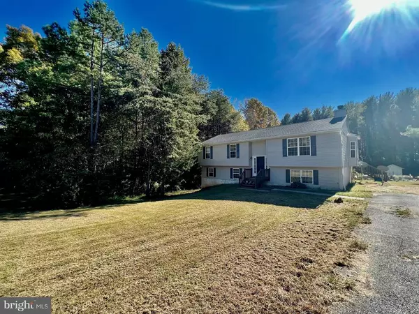 24394 OAK FOREST DR, Rapidan, VA 22733