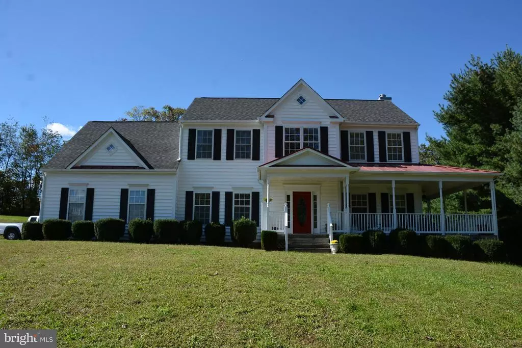 Hume, VA,4752 LEEDS LN