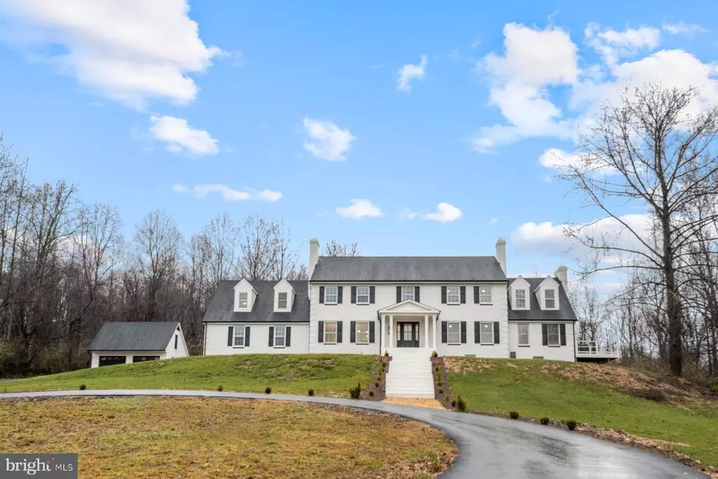 Delaplane, VA,10076 POSSUM HOLLOW DR