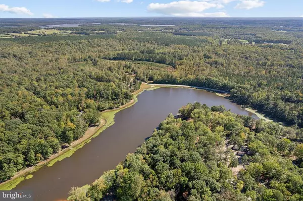 Louisa, VA 23093,LAKE RUTH ANN