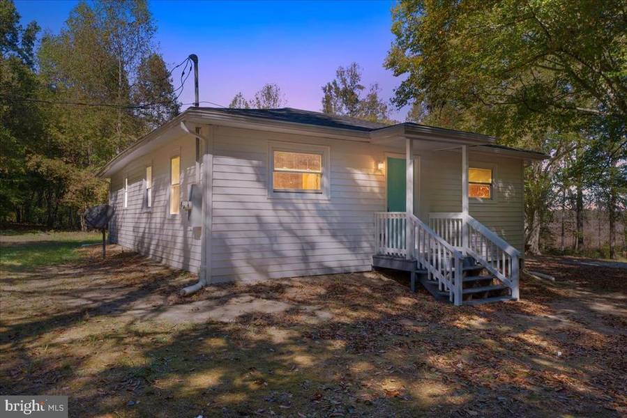 393 KINNEYTOWN RD, Mineral, VA 23117