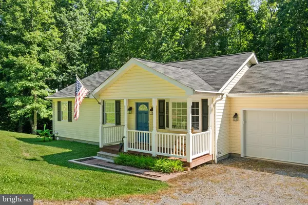 Louisa, VA 23093,270 PETTIT PL