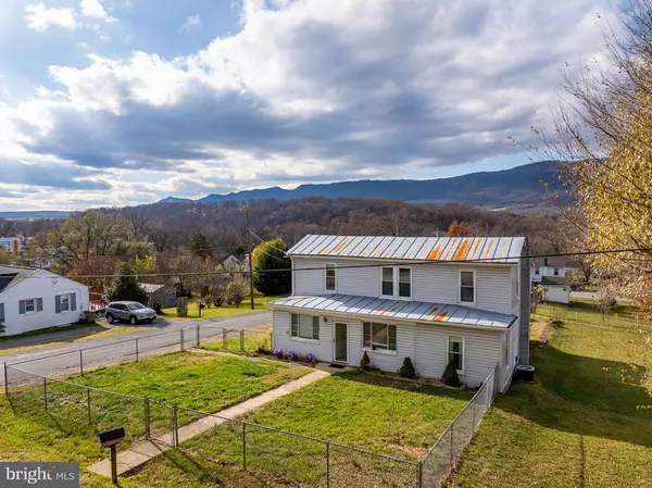 301 N 3RD ST, Shenandoah, VA 22849