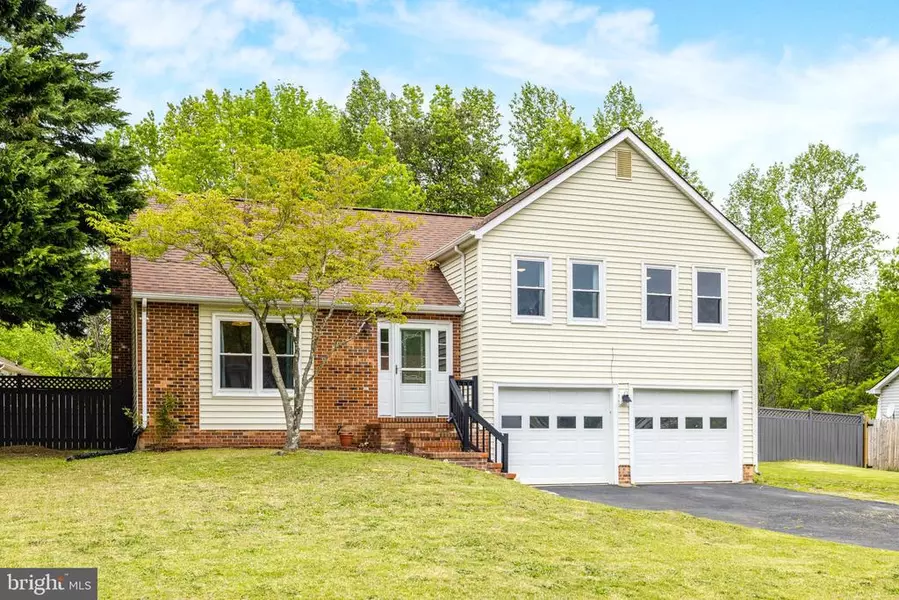 7123 RUNNYMEDE TRL, Fredericksburg, VA 22407