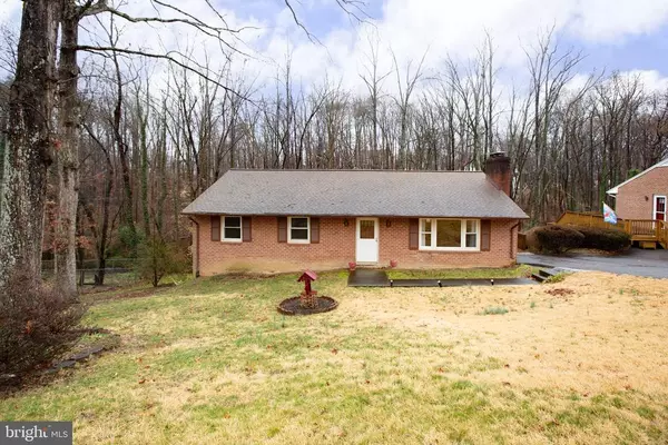 Fredericksburg, VA 22408,422 BUTTERNUT DR