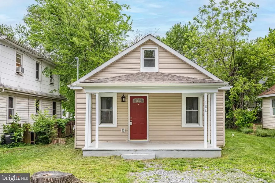 186 MANSFIELD ST, Fredericksburg, VA 22408