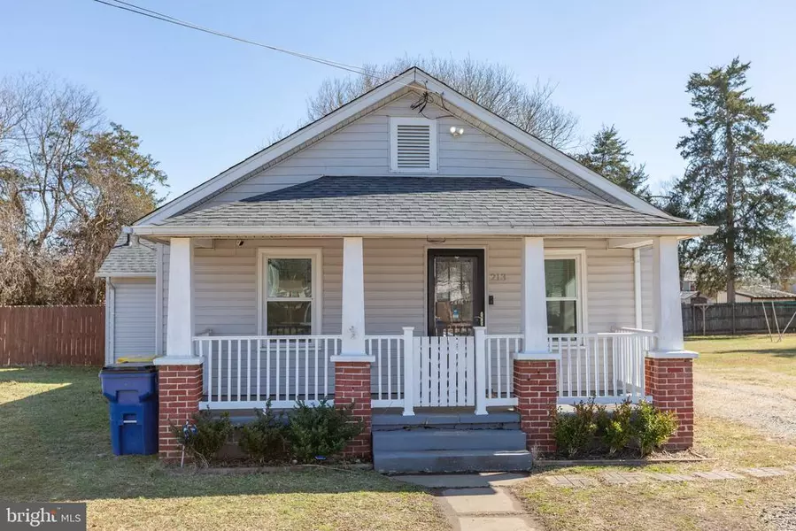 213 MANSFIELD ST, Fredericksburg, VA 22408