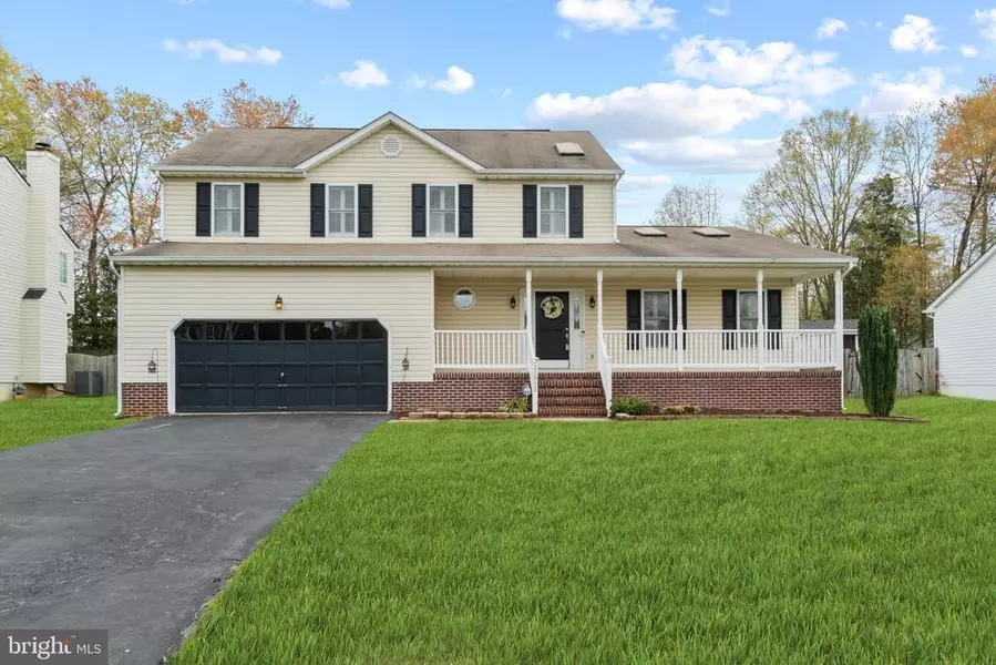 11915 WOODLAND VIEW DR, Fredericksburg, VA 22407