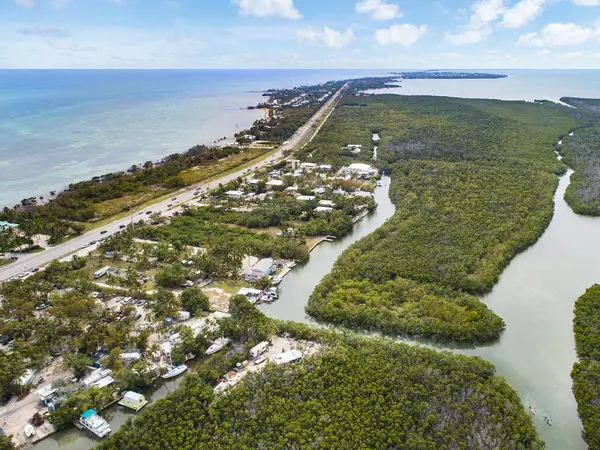 Lower Matecumbe, FL 33036,77340 Overseas Highway