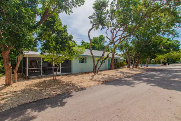 201 Jerome Avenue, Upper Matecumbe Key Islamorada, FL 33036