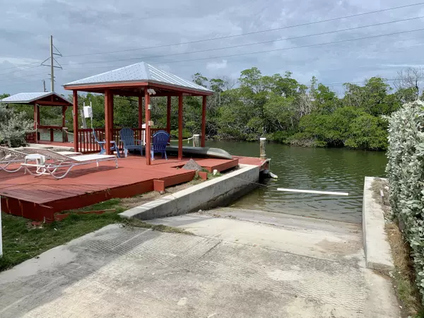 Lower Matecumbe, FL 33036,168 Iroquois Drive