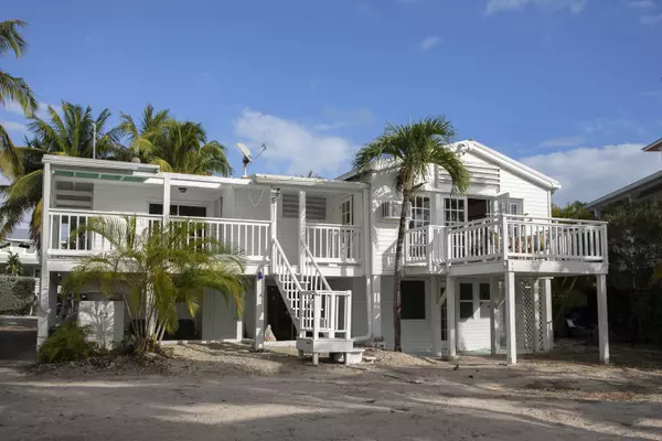 78 Bay Drive, Saddle Bunch, FL 33040