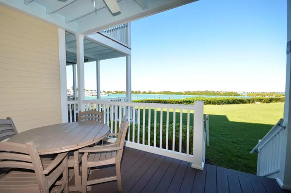 6013 Marina Villa Drive, Duck, FL 33050